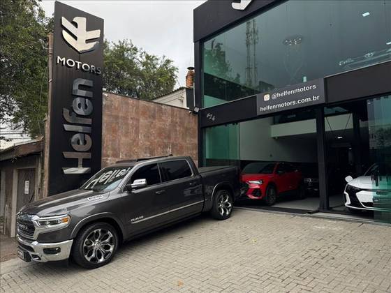 RAM 1500 5.7 V8 GASOLINA LIMITED CD 4X4 AUTOMÁTICO